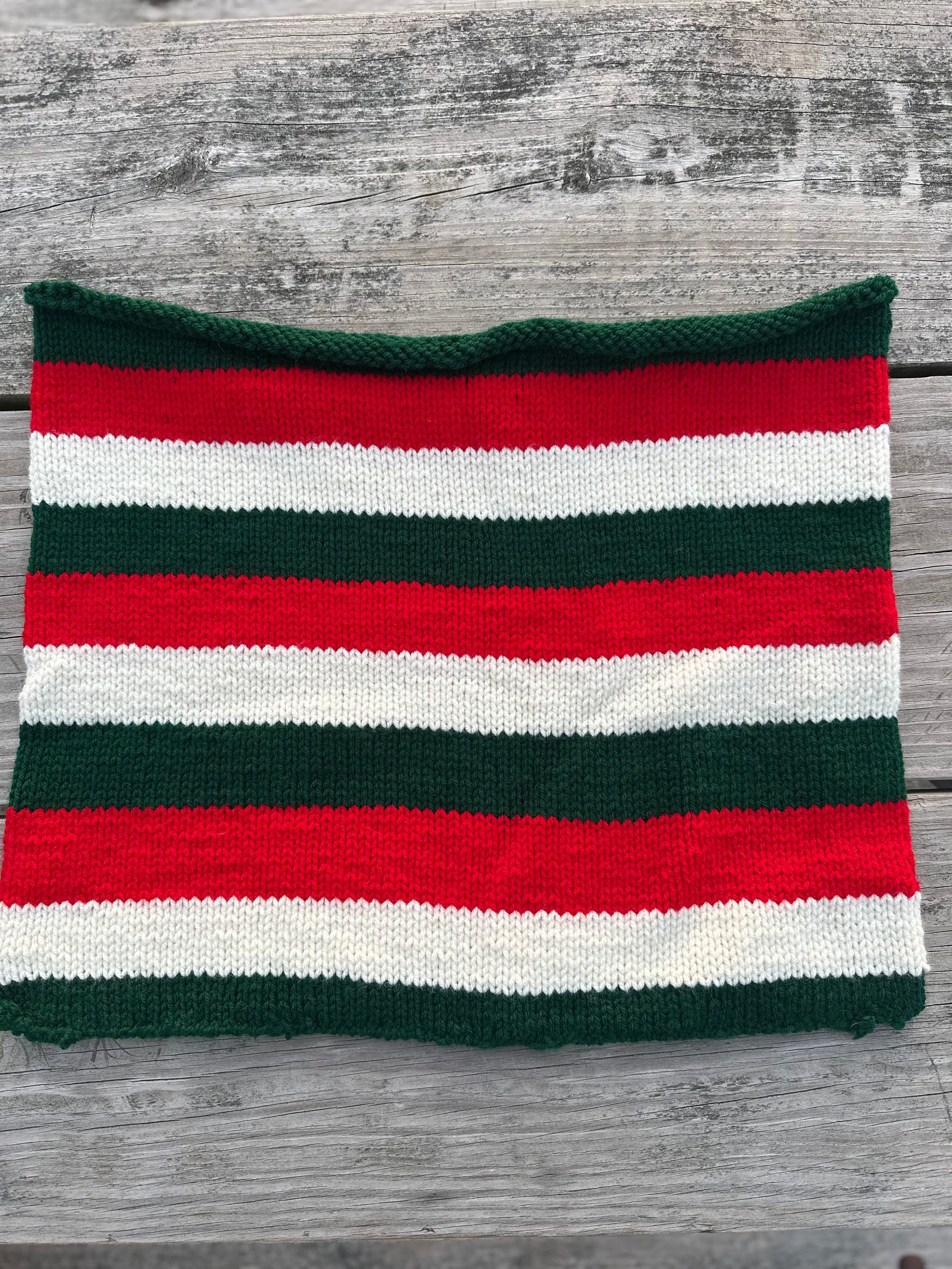Throw Pillow | Green, Red & White